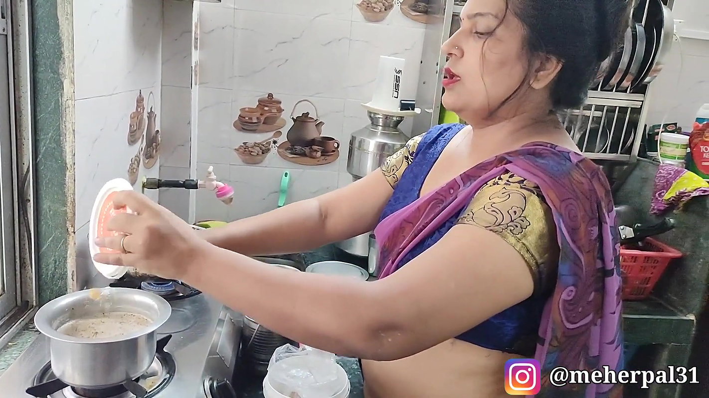Evening Snacks McCains & Tea Best Combination Food Vlog #2 Meher Pal