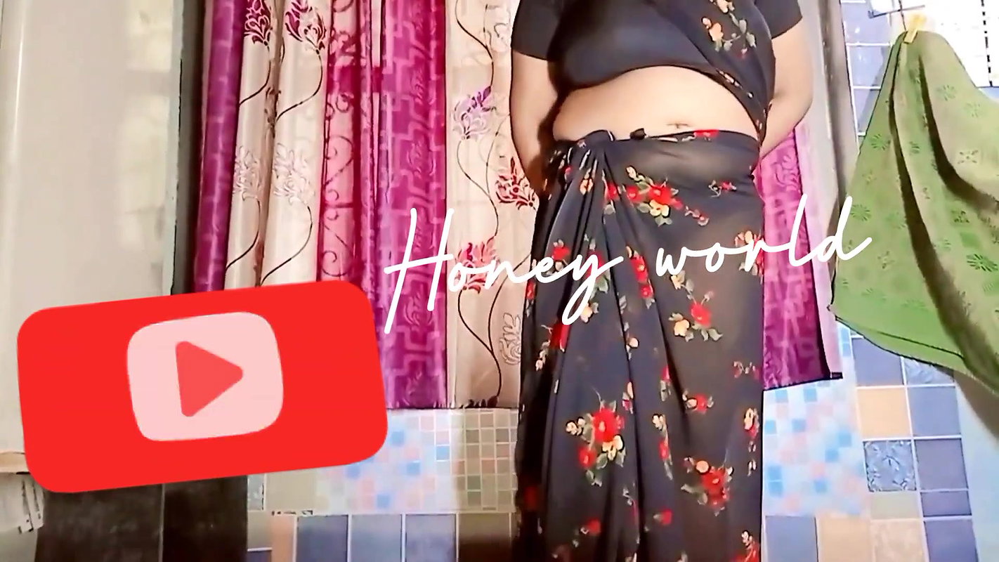 Floral Print Black Saree wearing
