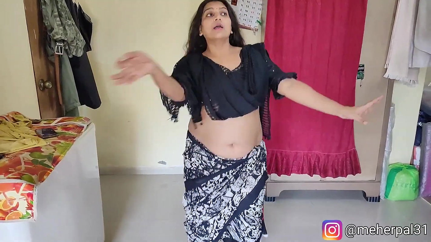 Galyan Sakli Sonyachi Koli Geet Koli Dance Dil Hai Ke Manta Nahin Aamir Khan Meher Pal