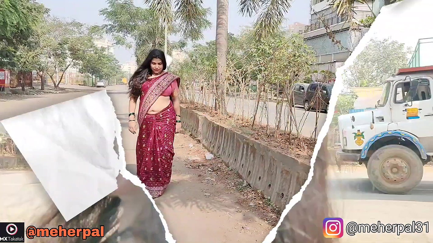 I Like To Do #slowmo Walk Decent Style Of Walk On Streets Of Mumbai Main Chali Main Chali