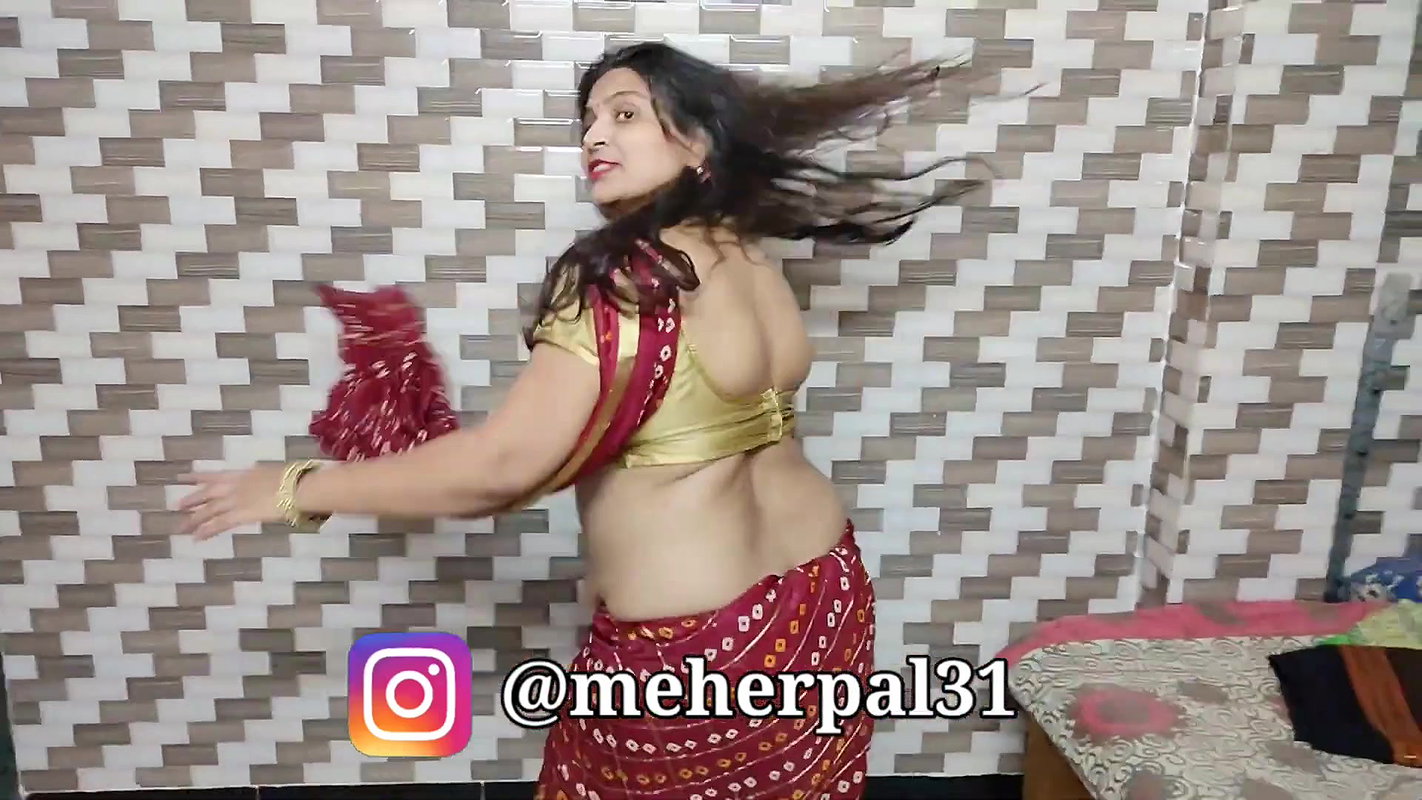 Item Songs Chikni Chameli,Munni Badnaam Hui,Mehbooba Mehbooba