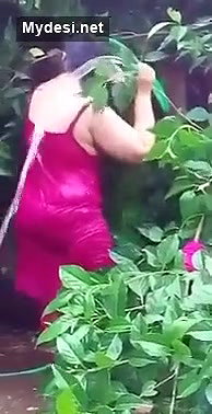 Bhabhi bathing in Garden for Devr