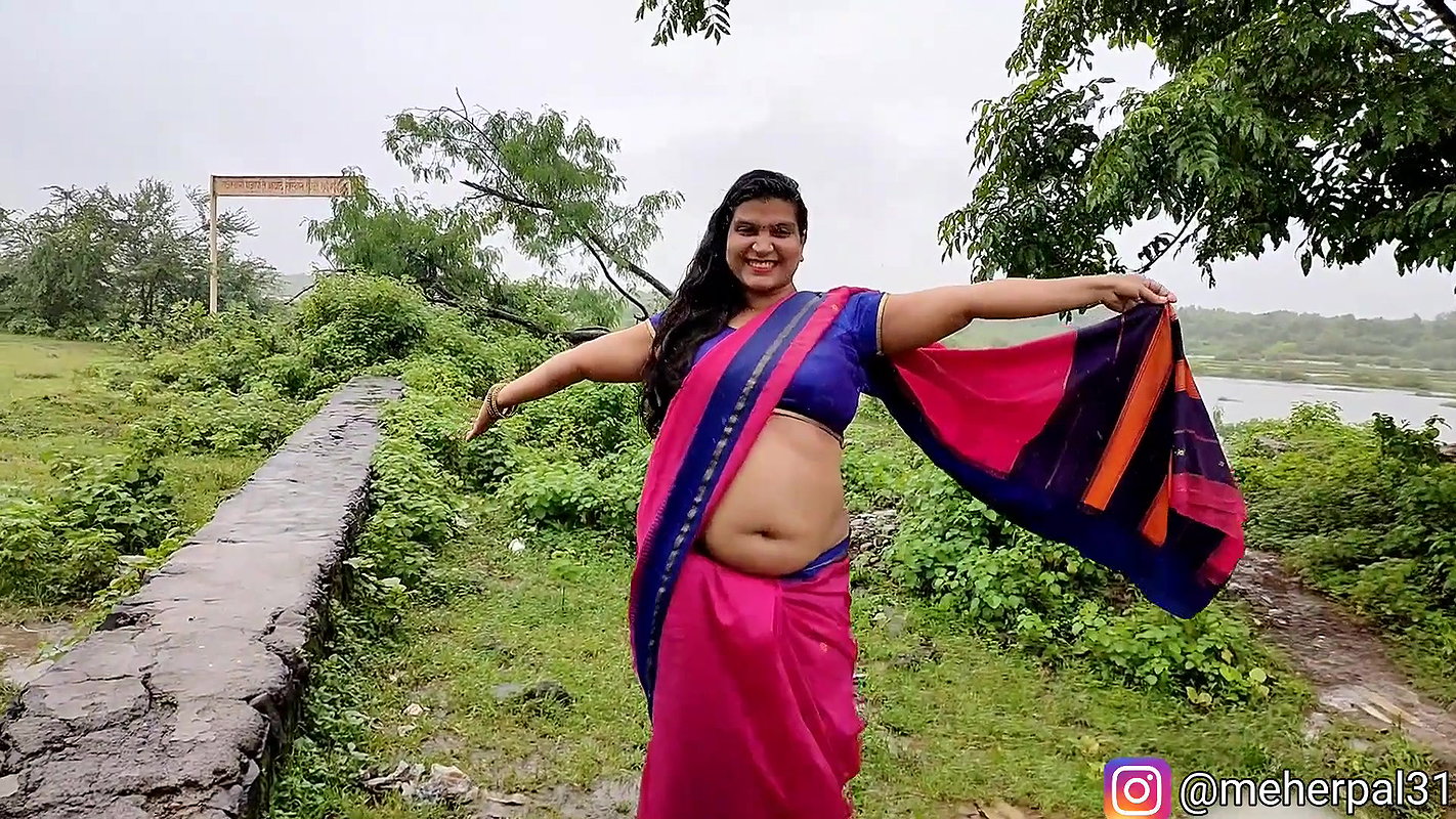 Main Gayi Bahar Vlog Banane