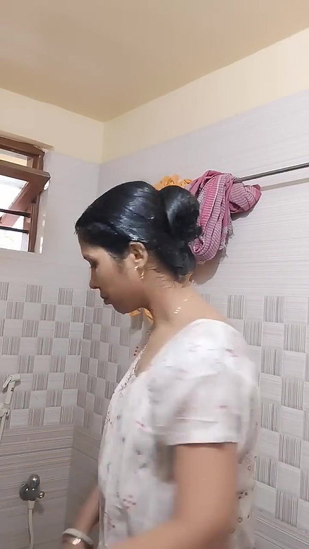 Morning bathing vlog with white nighty#hotyoga #hot