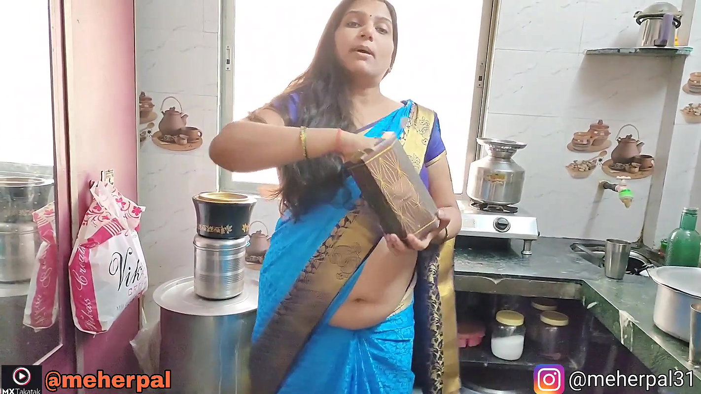 My Make Up Kit Main Itni Sundar Hu May Kya Karu