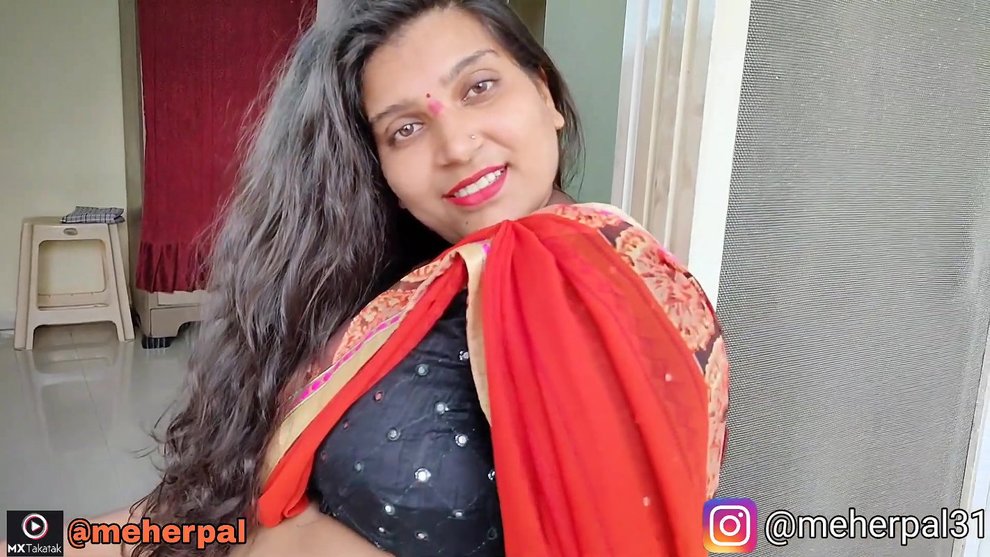 Navratri Day 4 Garba Expression