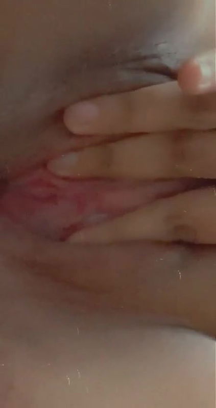 bubbly Indian girl nude pink pussy rubbing
