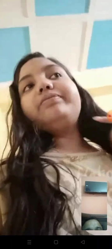 chubby nude college girl on video call viral chat