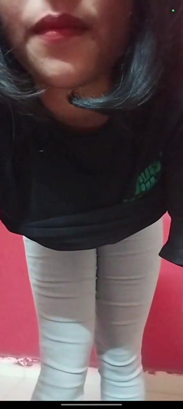 young bhabhi pussy rubbing and fingering viral nude