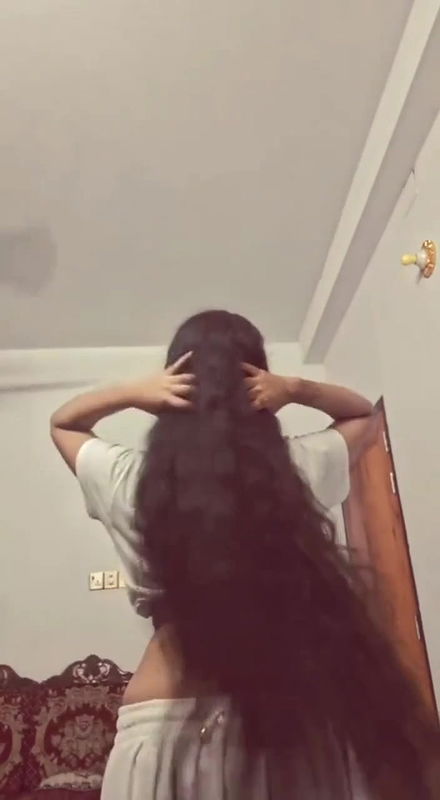 cute girlfriend exposing nude big boobs viral selfie