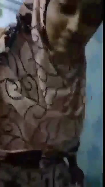 Sexy Muslim Horny Bhabi Showing Her Naked ASss