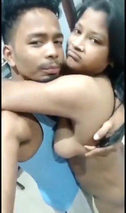 Horny Bengali bhabhi secret affair and sex with young neighbour