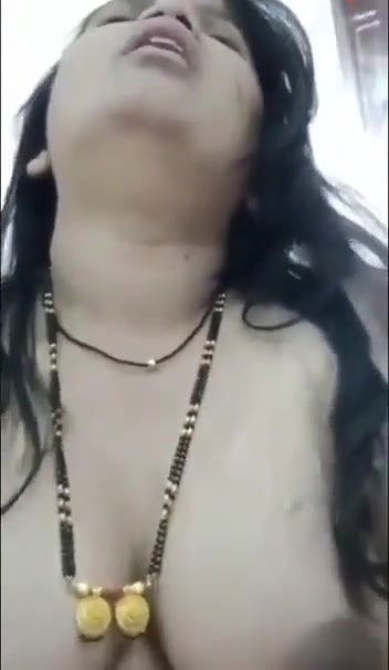 Chubby Marathi bhabhi slow dick riding and moaning sexily