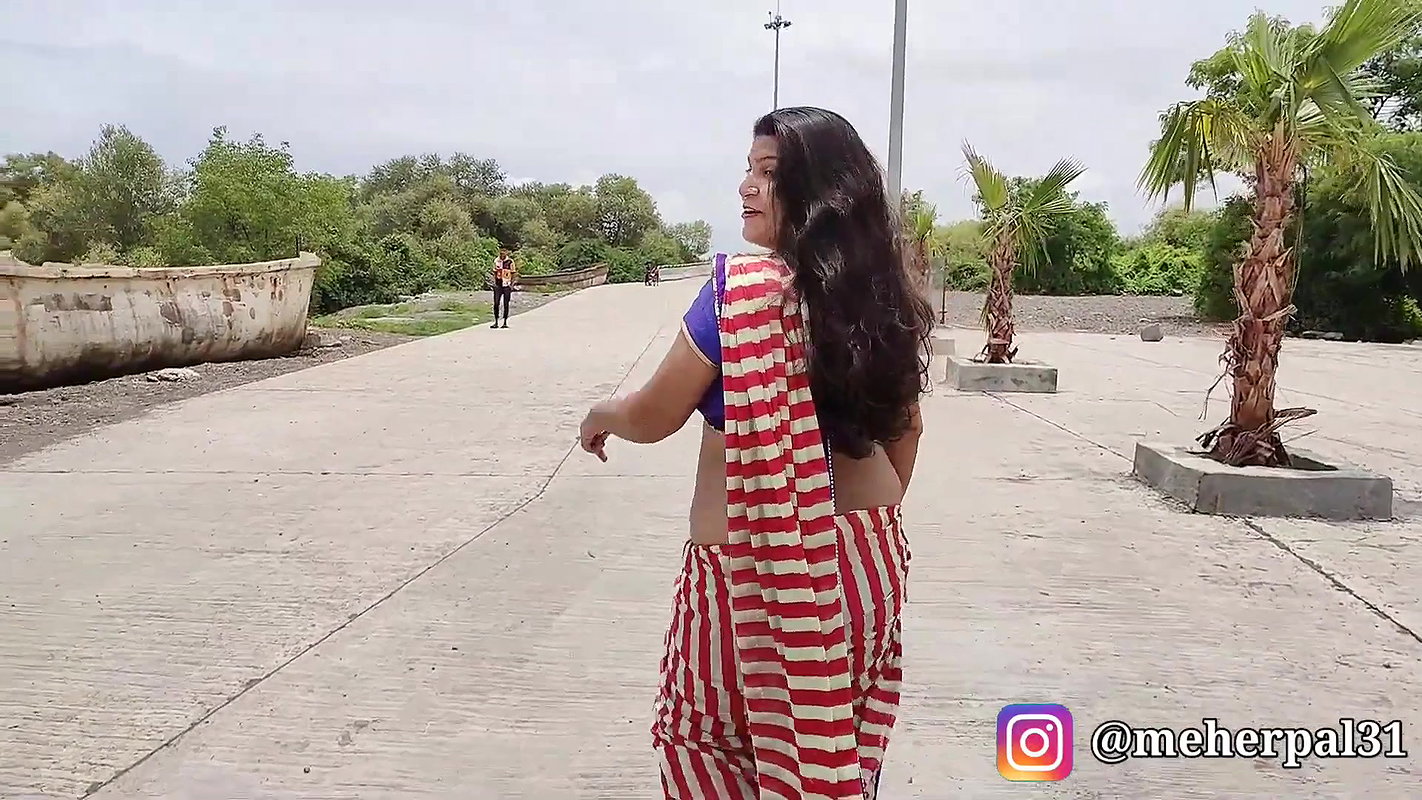 Reaction On My Look Outdoor Location Vlog