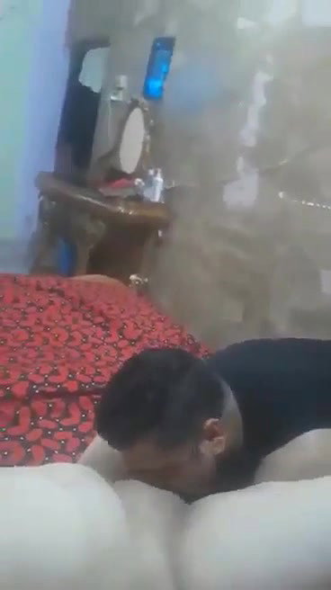 Desi Bhabhi Ki Choot Chatai