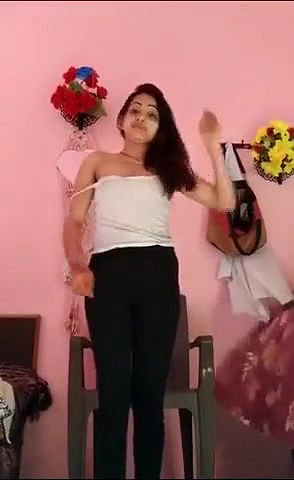 Sexy Desi girlfriend making her boyfriend happy by showing her sexy body