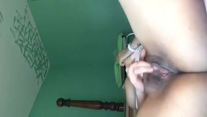 Self pleasuring sexy girlfriend having fun