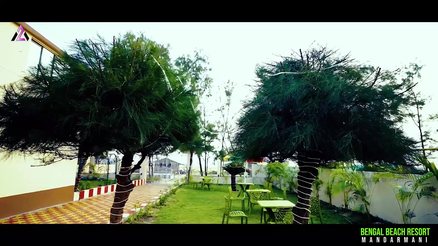 Booby Megha Das Ghosh Hanging Boobs Huge Cleavage Big Navel Show Photoshoot