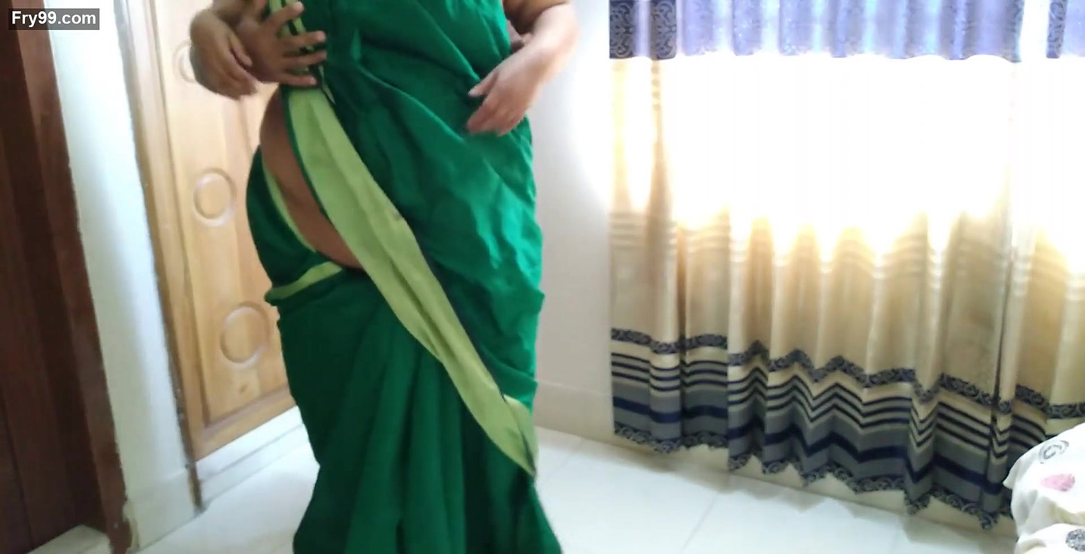 (Damad sexy saas ko khali room mein chodta hai) Son-in-law fucks lonely mother-in-law in empty room – Hindi Clear Audio