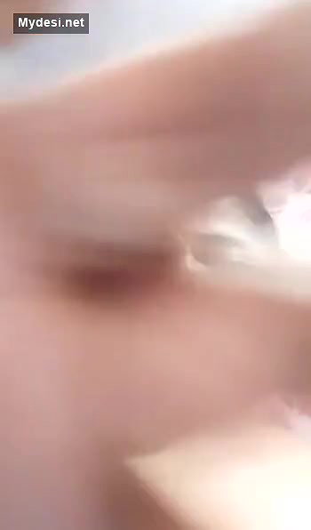 Desi hot bhabi nice boobs