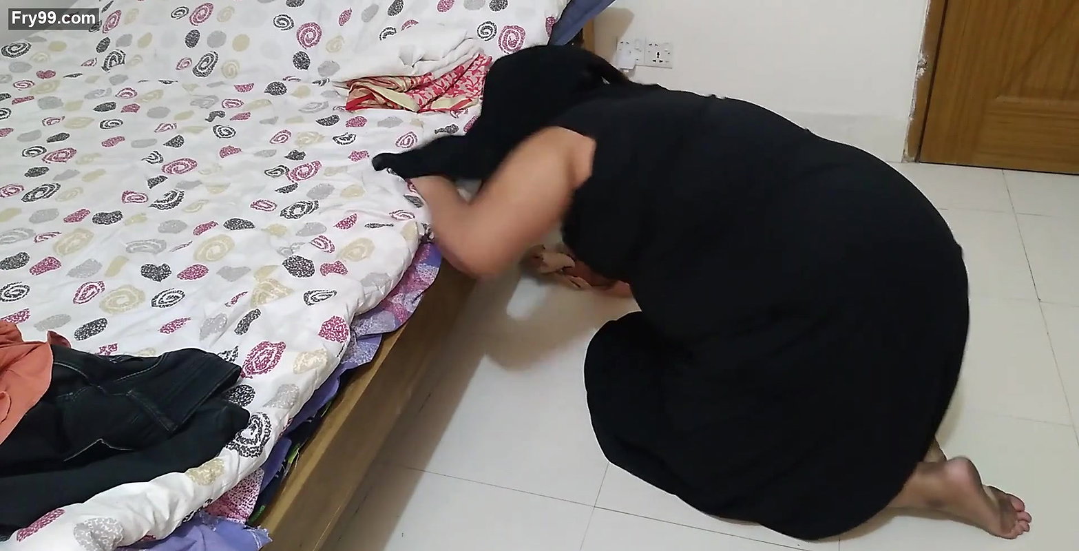 35 year old Indian maid ko jabardasti chudai Malik ki Beta (Tamil Sex) Anal fuck & Huge cum Inside – Hindi Audio