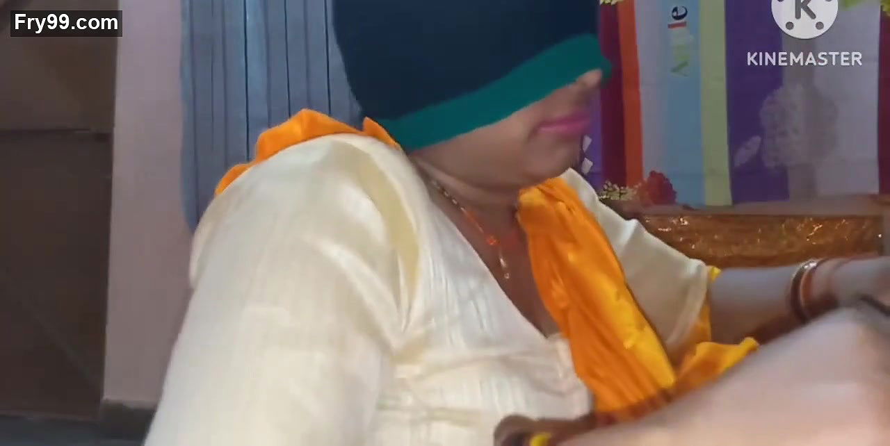 Desi annu bhabhi ne Dever ka kya mast tarike se land chusa h maja aa gya Indian Desi bhabhi deepthot Hind audio