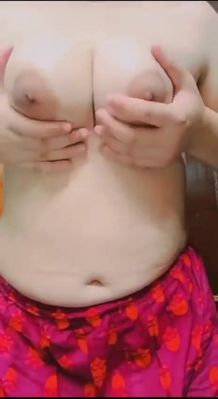 Mast Paki Mall Full Nude