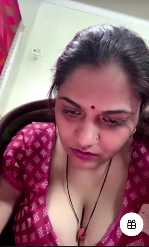 Tango Bhawna fun with Customer