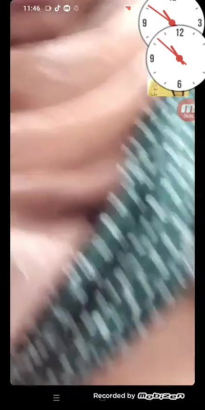 Hijabi Larki Ne Karaye Choot Or Mummay K Darshan