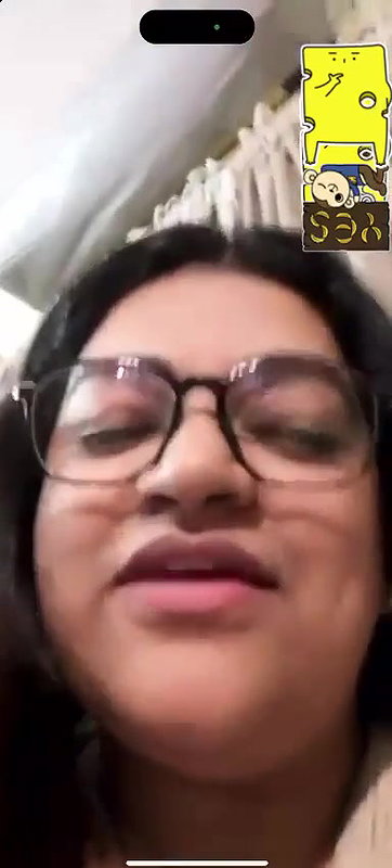 Pakistani Babe Boobs Showing in VC Wid BF 1