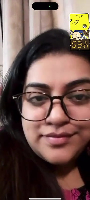 Pakistani Babe Boobs Showing in VC Wid BF 3