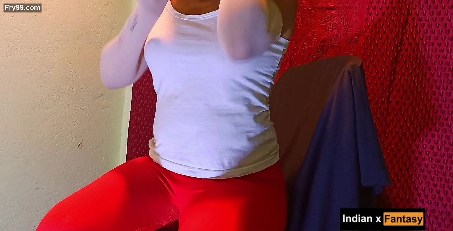 a  Horny Desi girlfriend ki hard desi chudai.sexy Desi homemade couple