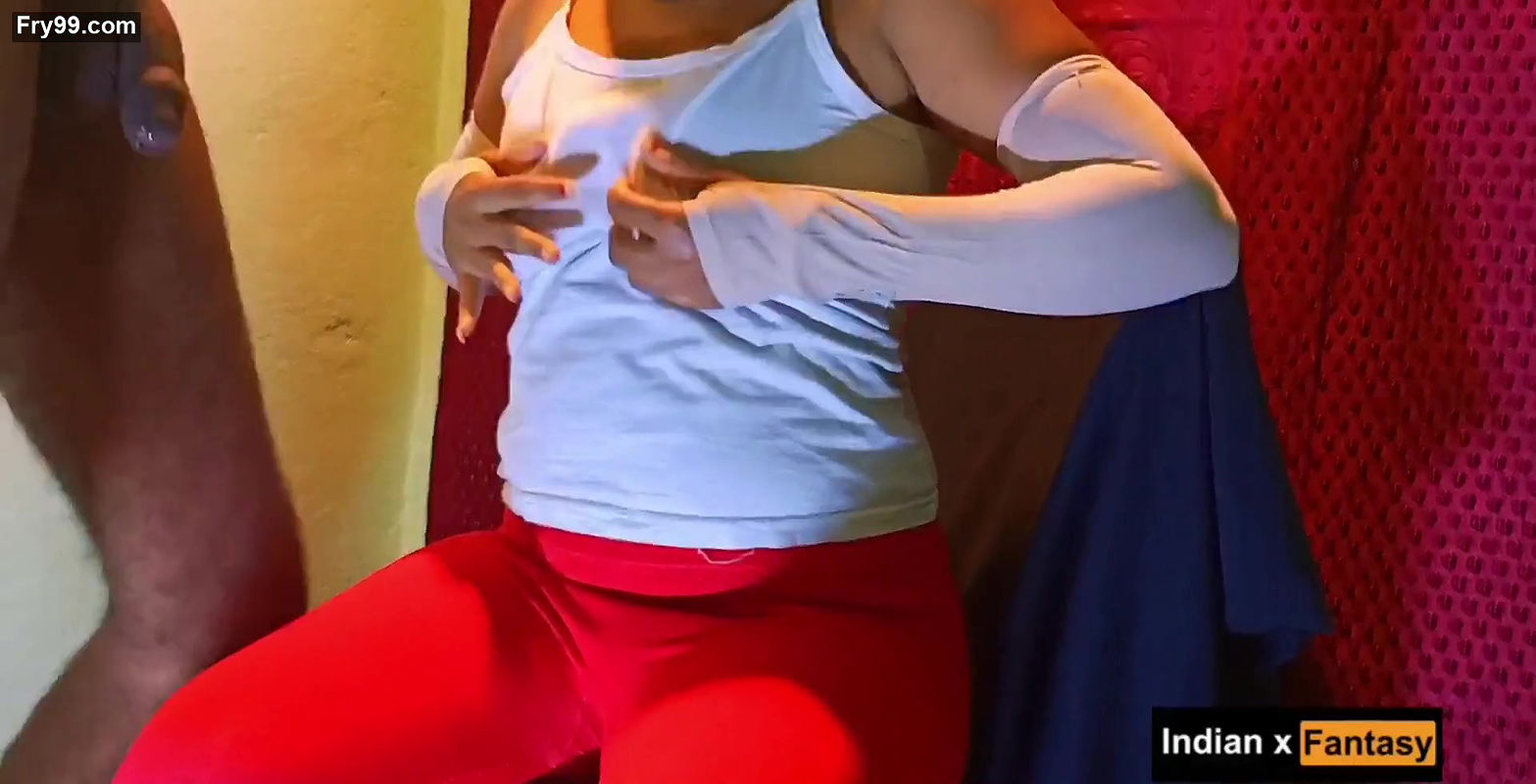 a  Horny Desi girlfriend ki hard desi chudai.sexy Desi homemade couple