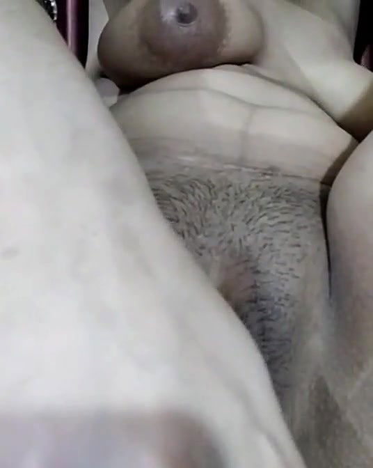 beautiful girl pussy rubbing video