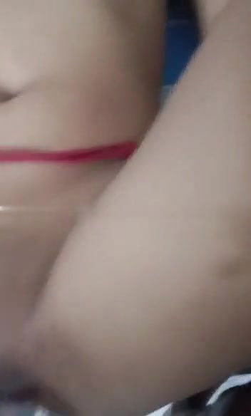 desi girl engoying pain and pleasure at same time