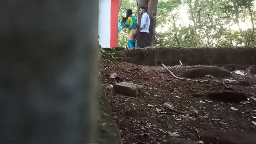 outdoor fuck capturrd