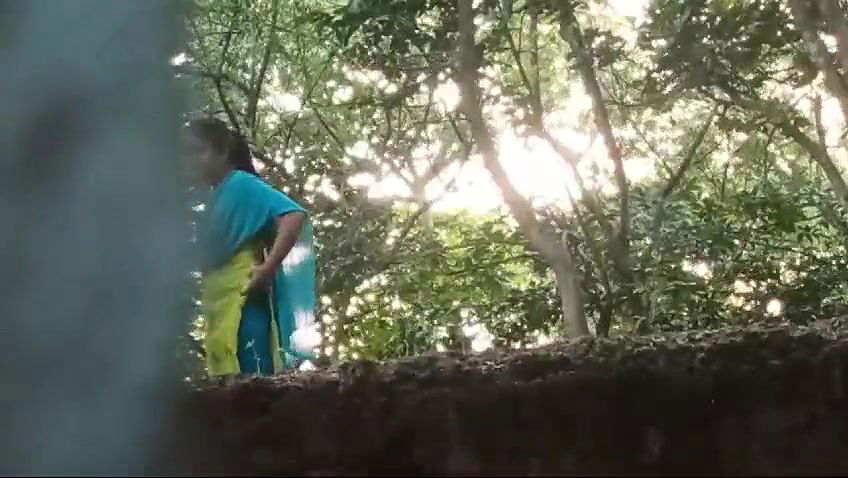 outdoor fuck capturrd