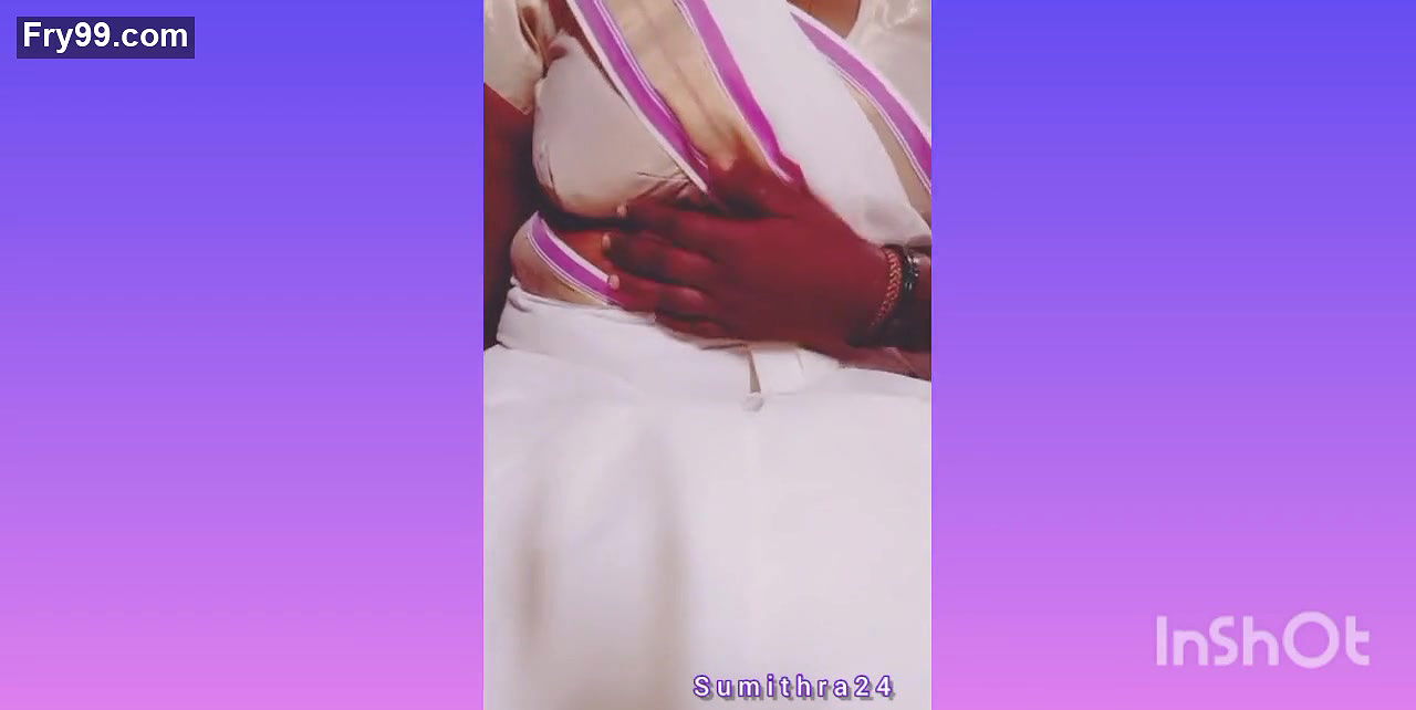 Kerala aunty boobs hot show