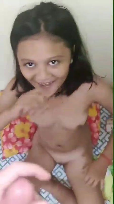 nepali ladki ko chusaya muh me hi gira t