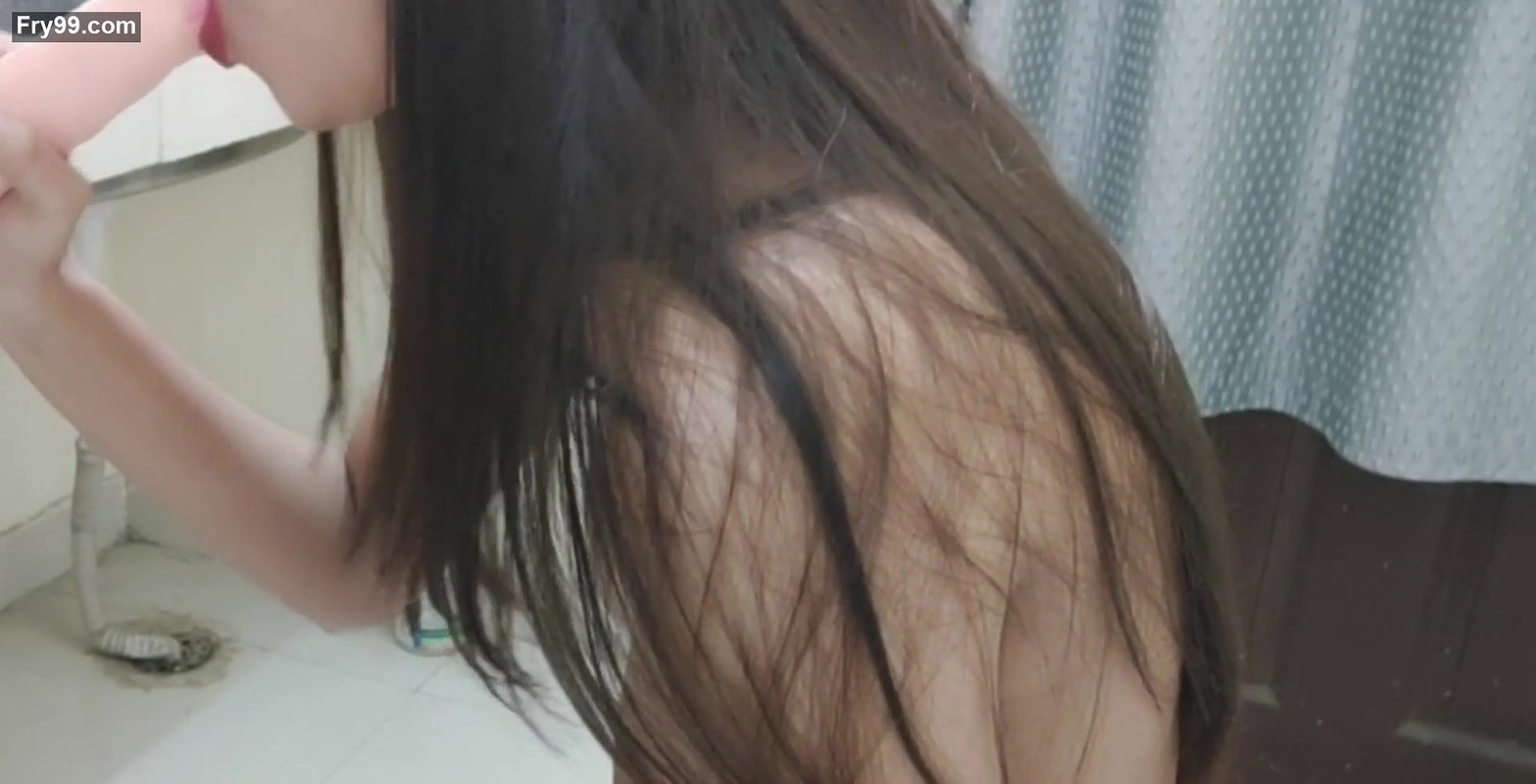 Pizza delivery boy watching inside my personal room door when I was enjoying myself and needed a big dick Hindi sex with.