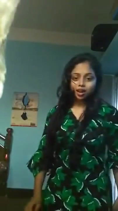 Bangla LiveGirls Cute Gf Show Her Body