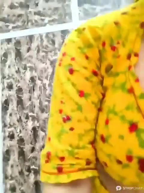 Wow Riya hairy puss fngrng