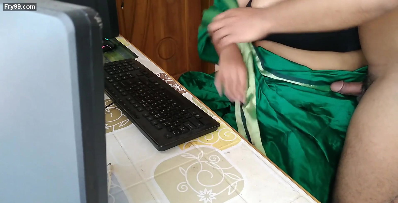 Rahul Big Tits Tina mam ko mast choda (Indian Office Secretary fucks sexy busty boss on chair while working on computer)
