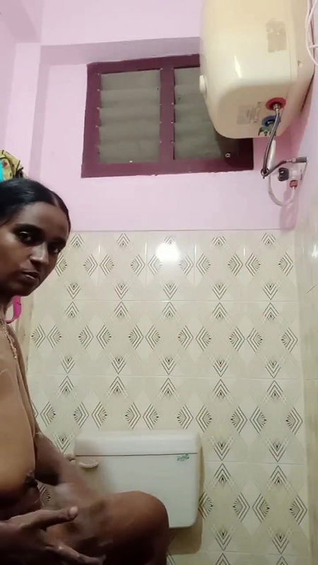 0 tamil bhabhi naked exposed with macromastia big udder tits