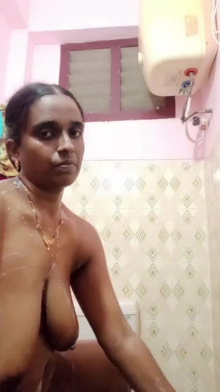 0 tamil bhabhi naked exposed with macromastia big udder tits