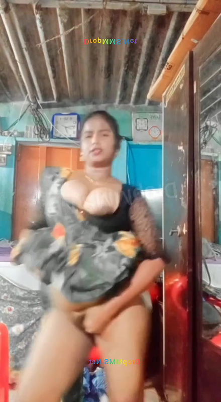 0 tamil horny aunty nude dance 2