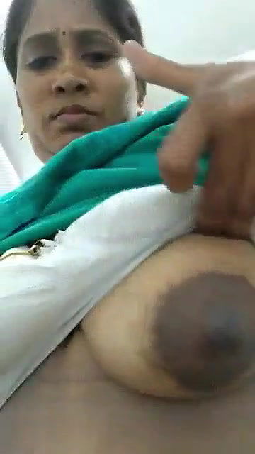 0 tamil wifes boobs pop in leaked selfie video dirty desi clip 1