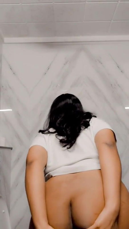 10 tamil busty slut girlfriend leaked nudes03