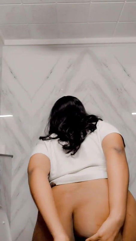 10 tamil busty slut girlfriend leaked nudes03