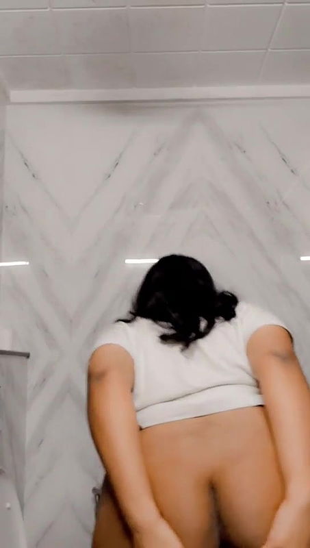 11 tamil busty slut girlfriend leaked nudes04